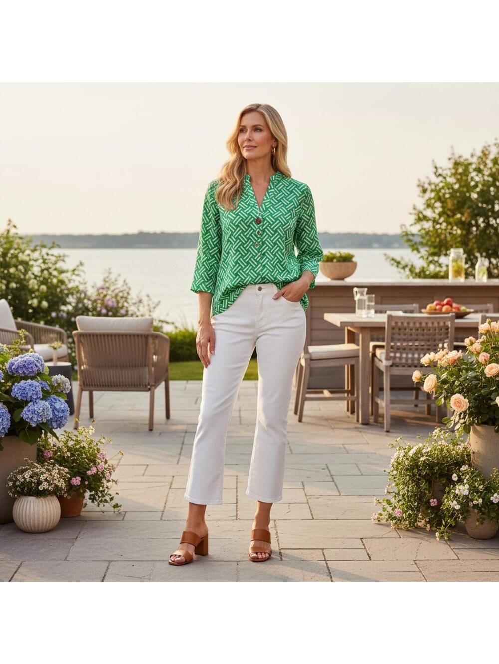 JONES NEW YORK Popover Blouse M Green Geometric Print Office Career Top